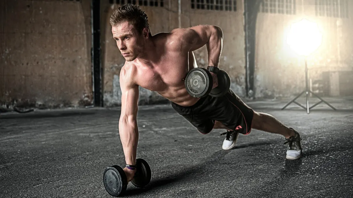 Common Mistakes in Strength Training for Absolute Beginners (and How to Fix Them)